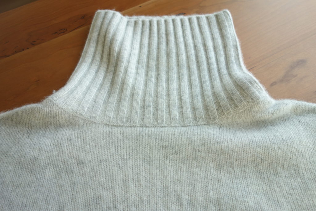 田中さんのセーター　ネイビーLサイズ